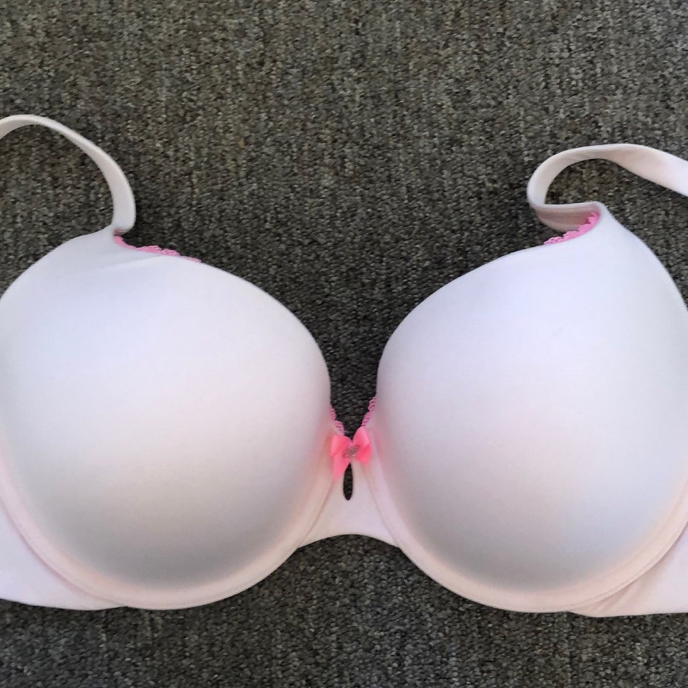 Victoria’s Secret Bra